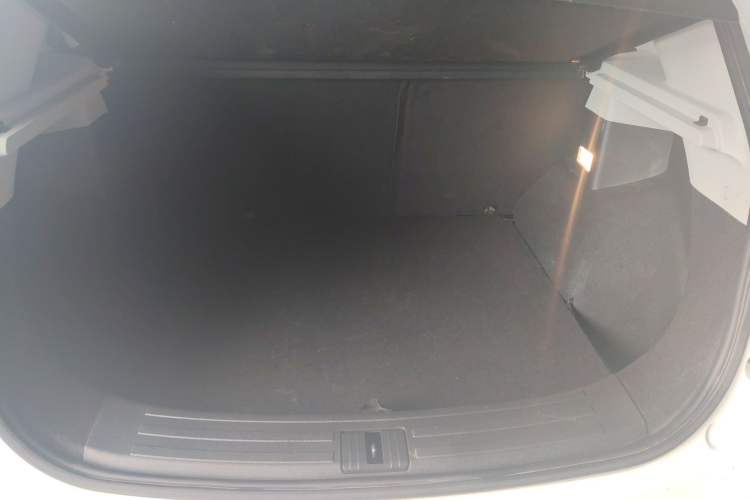 Used MG ZS 2020 180 DVVT Automatic Lite Trunk