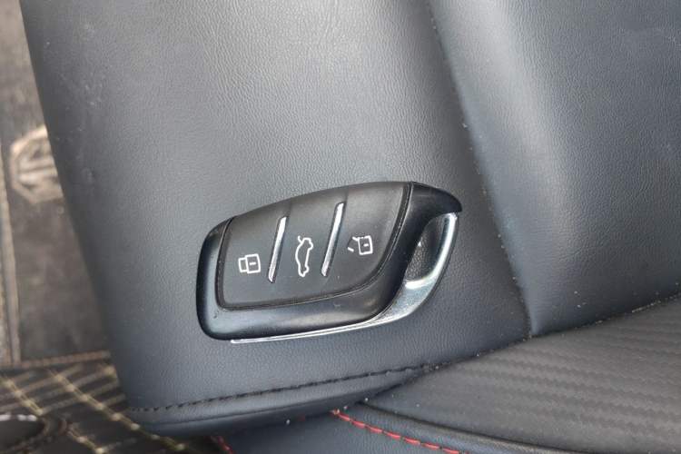 Used MG ZS 2020 180 DVVT Automatic Lite Vehicle Key