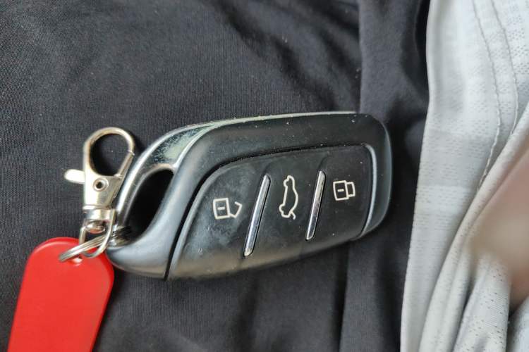 Used MG ZS 2020 180 DVVT Automatic Lite Vehicle Key