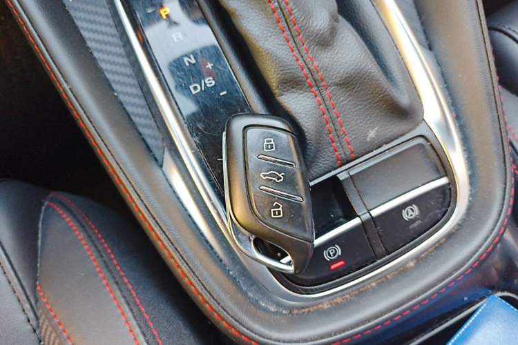 Used MG ZS 2020 180 DVVT Automatic Plus L2+ Vehicle Key