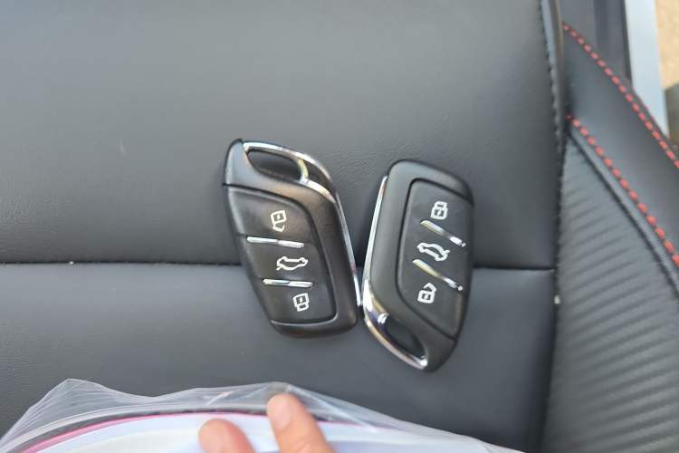Used MG ZS 2020 180 DVVT Automatic Plus L2+ Vehicle Key