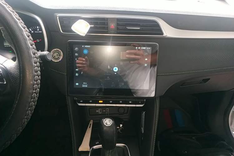 Used MG ZS 2022 180 DVVT Automatic Sport Edition Audio And AC Panel