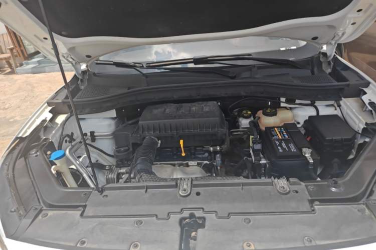 Used MG ZS 2022 180 DVVT Manual Global Million Edition 858 Engine Bay
