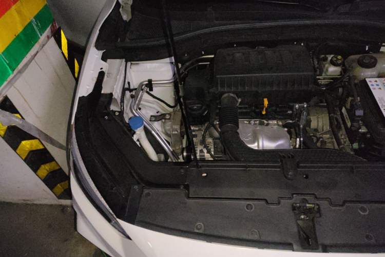Used MG ZS 2022 180 DVVT Automatic Sport Edition Engine Bay Right