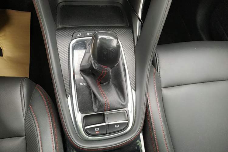 Used MG ZS 2022 180 DVVT Automatic Global Million-Unit 958 Edition Gear Lever