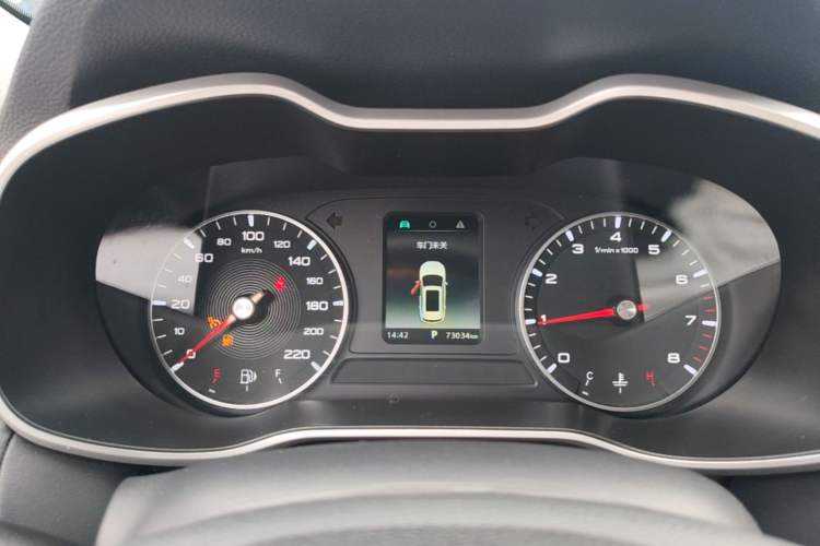 Used MG ZS 2022 180 DVVT Automatic Global Million-Unit 958 Edition Instrument Cluster