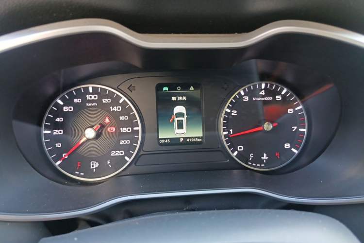Used MG ZS 2022 180 DVVT Automatic Global Million-Unit 958 Edition Instrument Cluster