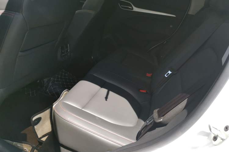 Used MG ZS 2022 180 DVVT Automatic Global Million-Unit 958 Edition Interior 4