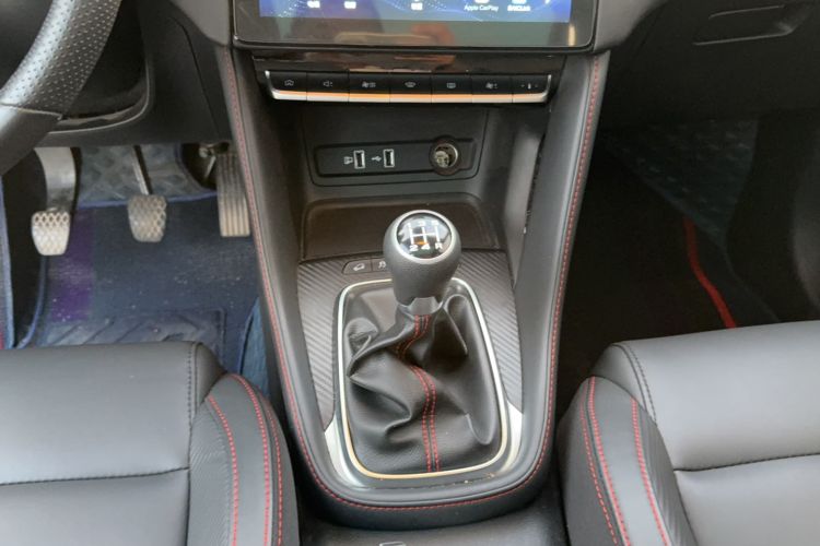 Used MG ZS 2022 180 DVVT Manual Global Million Edition 858 Interior 4