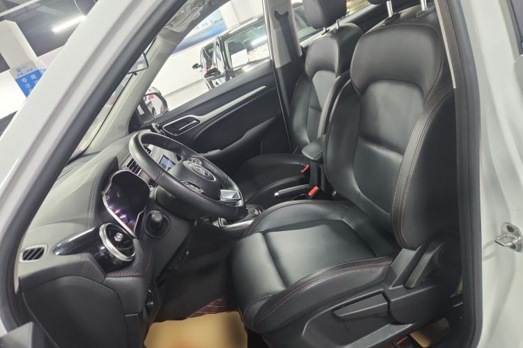 Used MG ZS 2022 180 DVVT Manual Global Million Edition 858 Left Front Seat