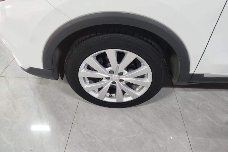 Used MG ZS 2022 180 DVVT Manual Global Million Edition 858 Left Front Wheel Hub