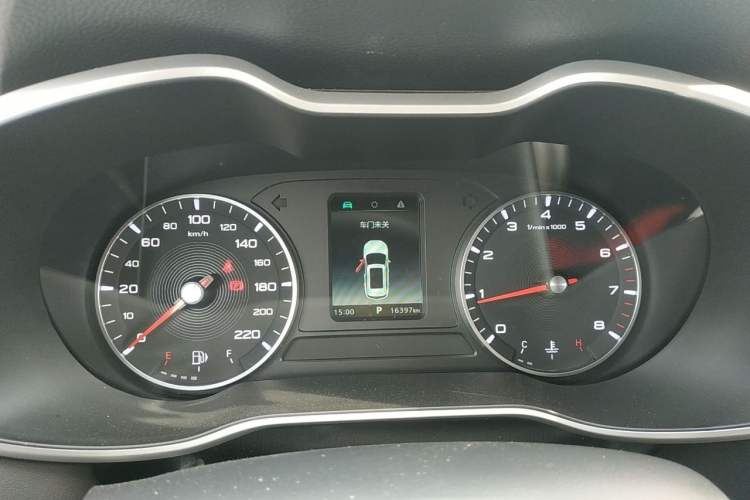 Used MG ZS 2022 180 DVVT Automatic Global Million-Unit 918 Edition Odometer Close Up