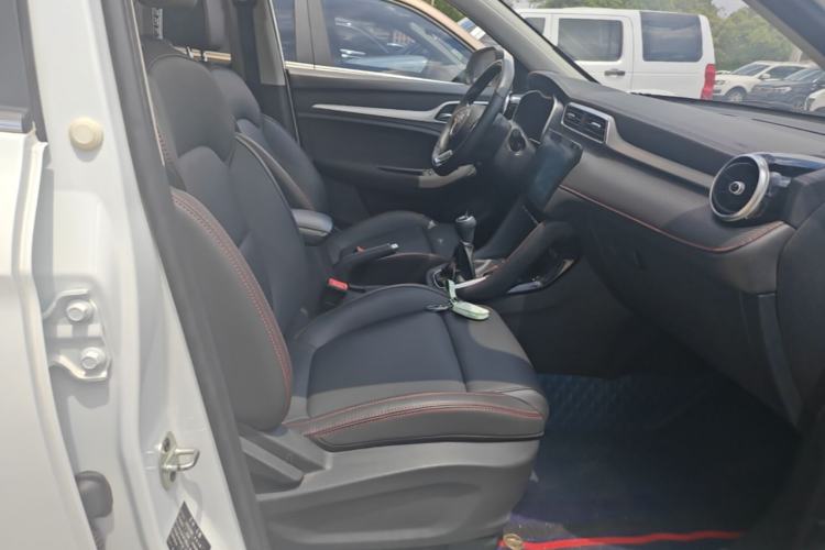 Used MG ZS 2022 180 DVVT Manual Global Million Edition 858 Right Front Seat
