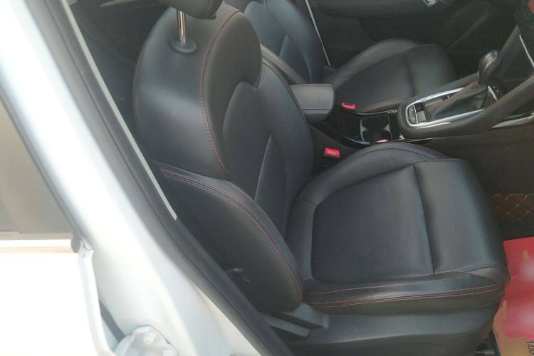 Used MG ZS 2022 180 DVVT Automatic Global Million-Unit 958 Edition Right Front Seat