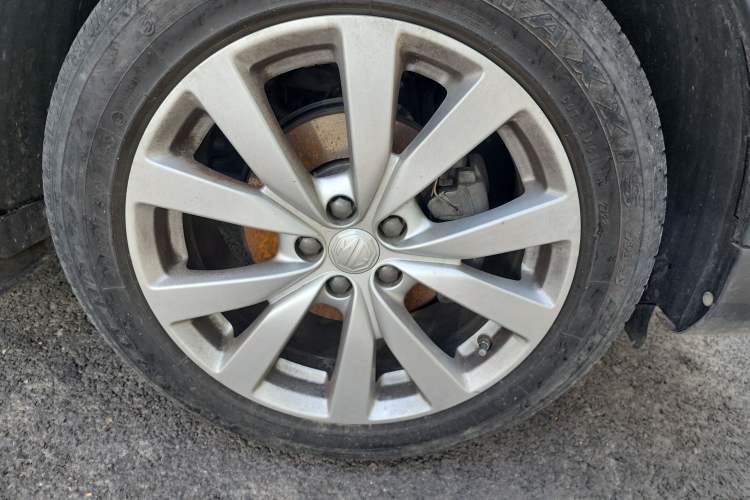 Used MG ZS 2022 180 DVVT Manual Global Million Edition 858 Right Front Wheel Hub