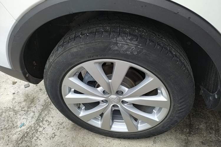 Used MG ZS 2022 180 DVVT Automatic Global Million-Unit 958 Edition Right Rear Wheel Hub