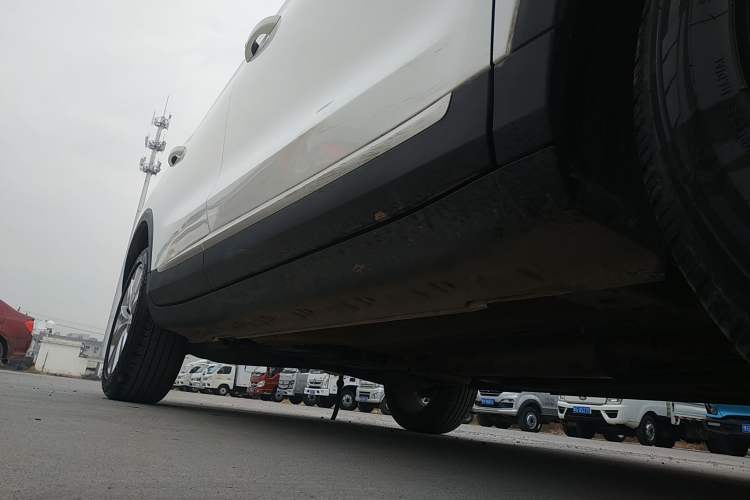 Used MG ZS 2022 180 DVVT Manual Global Million Edition 858 Right Side Sill