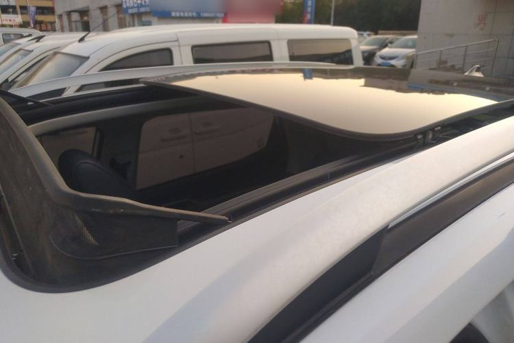 Used MG ZS 2022 180 DVVT Automatic Global Million-Unit 958 Edition Roof