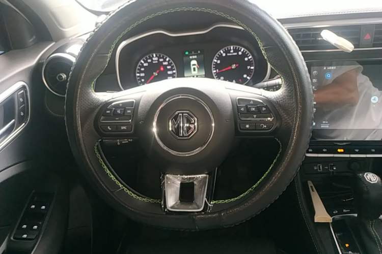 Used MG ZS 2022 180 DVVT Automatic Sport Edition Steering Wheel