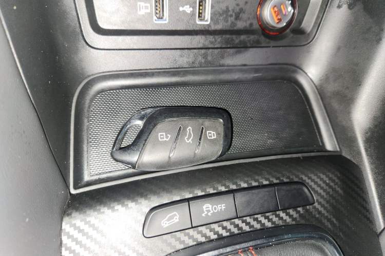 Used MG ZS 2022 180 DVVT Manual Global Million Edition 858 Vehicle Key