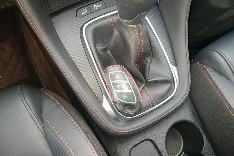Used MG ZS 2022 180 DVVT Manual Global Million Edition 858 Vehicle Key