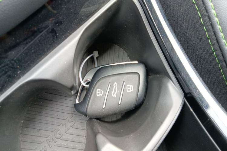 Used MG ZS 2022 180 DVVT Automatic Sport Edition Vehicle Key