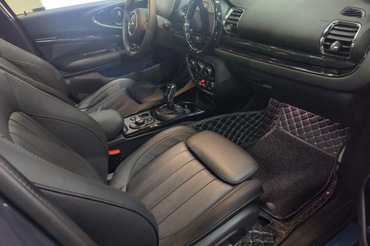 Used MINI Clubman 2021 2.0T COOPER S Interior 7
