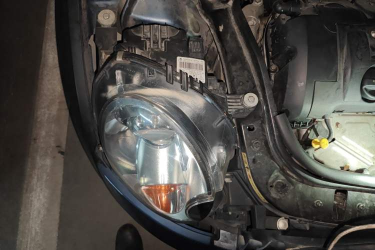 Used MINI Clubman 2007 1.6L COOPER Excitement Engine Bay Right