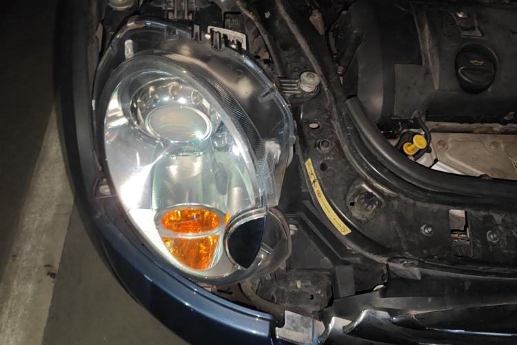 Used MINI Clubman 2007 1.6L COOPER Excitement Right Front Headlight