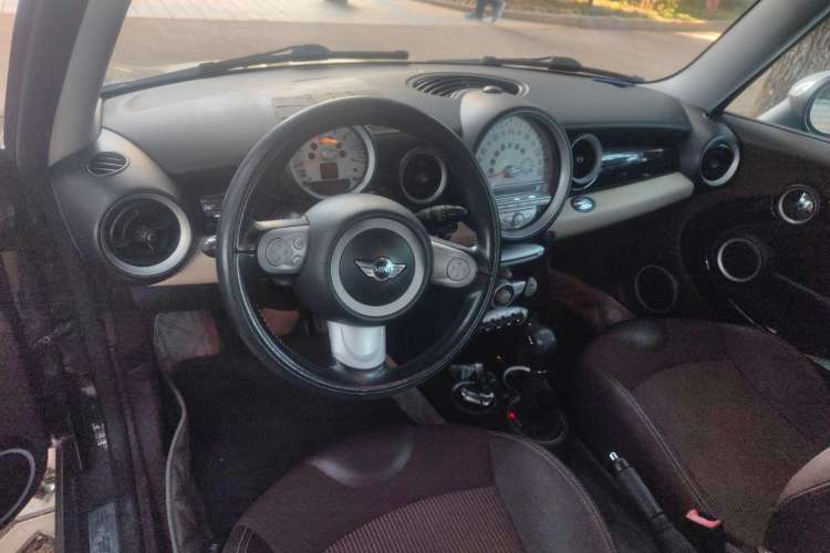 Used MINI Clubman 2007 1.6L COOPER Fun Center Console