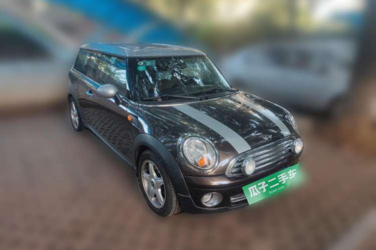 Used MINI Clubman 2007 1.6L COOPER Fun Front Right 45 Deg