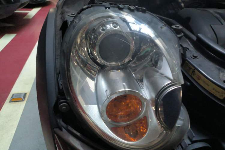 Used MINI Clubman 2007 1.6L COOPER Excitement Right Front Headlight
