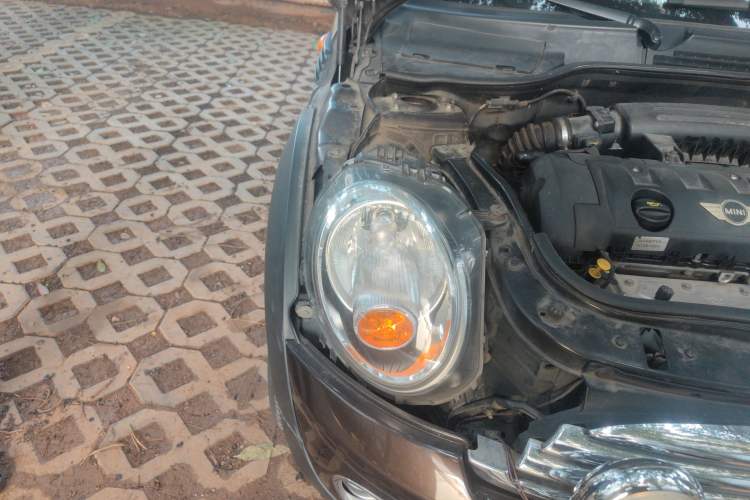 Used MINI Clubman 2007 1.6L COOPER Fun Right Front Headlight