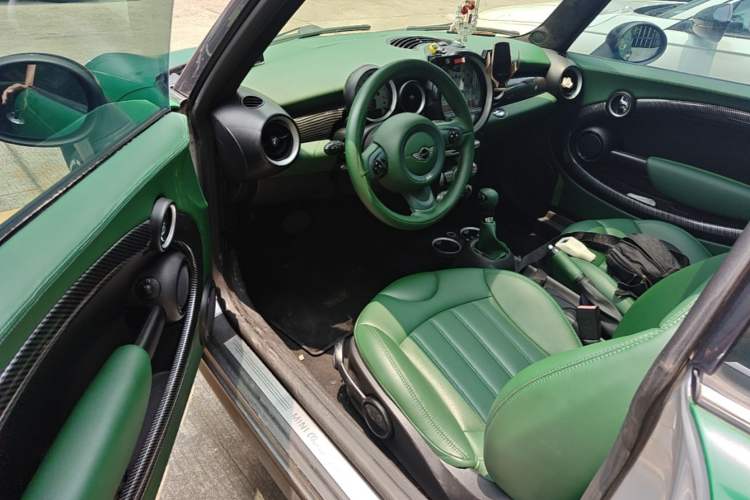 Used MINI Clubman 2007 1.6L COOPER Excitement Driver Seat