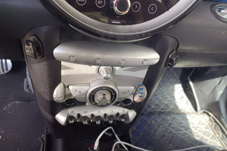 Used MINI Clubman 2007 1.6L COOPER Fun Audio And AC Panel