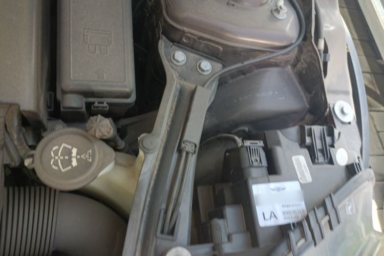 Used MINI Clubman 2007 1.6L COOPER Fun Engine Bay Left