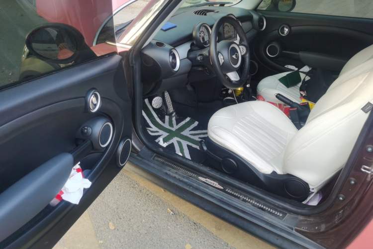 Used MINI Clubman 2007 1.6L COOPER Fun Driver Seat