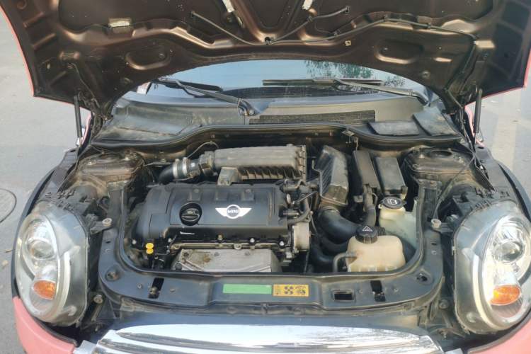 Used MINI Clubman 2007 1.6L COOPER Fun Engine Bay