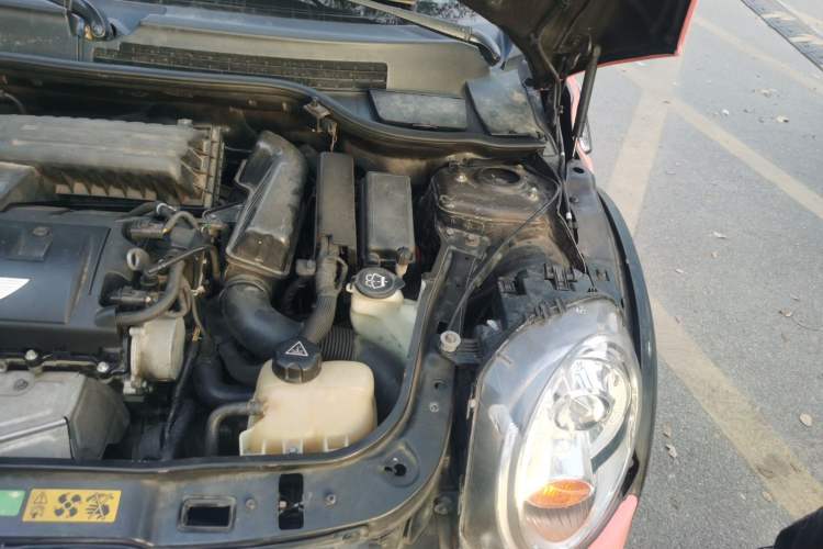 Used MINI Clubman 2007 1.6L COOPER Fun Engine Bay Left