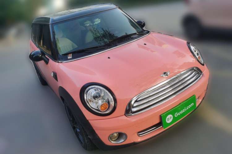 Used MINI Clubman 2007 1.6L COOPER Fun Front Right 45 Deg