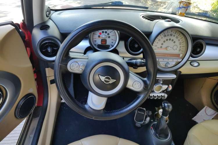 Used MINI Clubman 2007 1.6L COOPER Excitement Steering Wheel