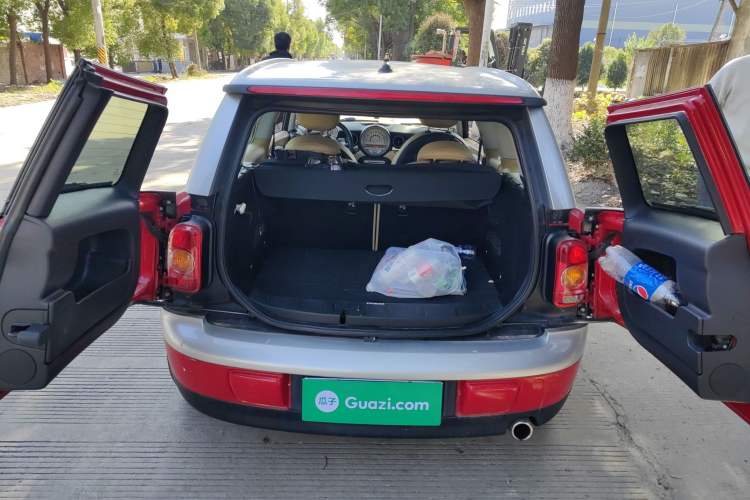 Used MINI Clubman 2007 1.6L COOPER Excitement Trunk