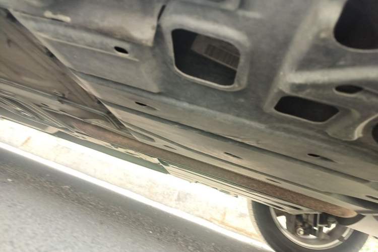 Used MINI Clubman 2010 1.6L COOPER Cheer Chassis Rear Left