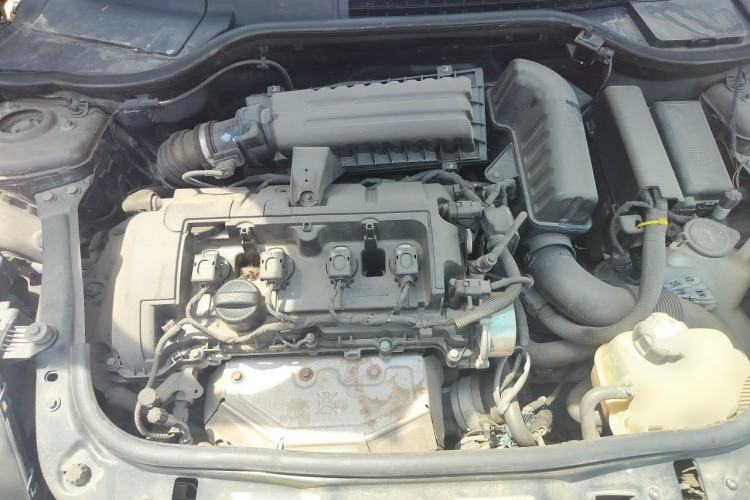 Used MINI Clubman 2010 1.6L COOPER Cheer Engine Bay