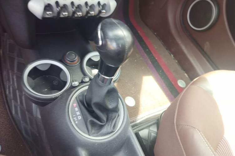 Used MINI Clubman 2010 1.6L COOPER Cheer Gear Lever