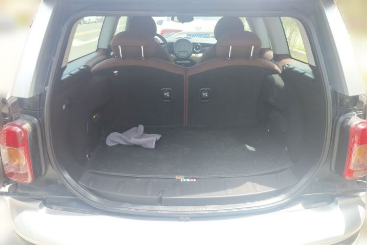 Used MINI Clubman 2010 1.6L COOPER Cheer Trunk