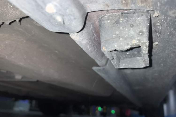 Used MINI Clubman 2010 1.6L COOPER Cheer Chassis Front Left