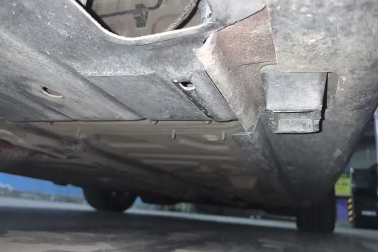 Used MINI Clubman 2010 1.6L COOPER Cheer Chassis Rear Right