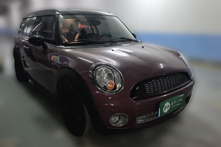 Used MINI Clubman 2010 1.6L COOPER Cheer Front Right 45 Deg