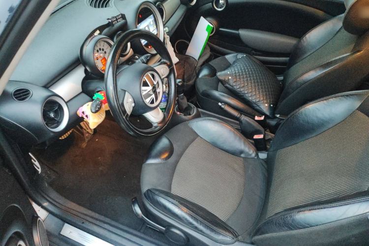 Used MINI Clubman 2010 1.6L COOPER Cheer Driver Seat